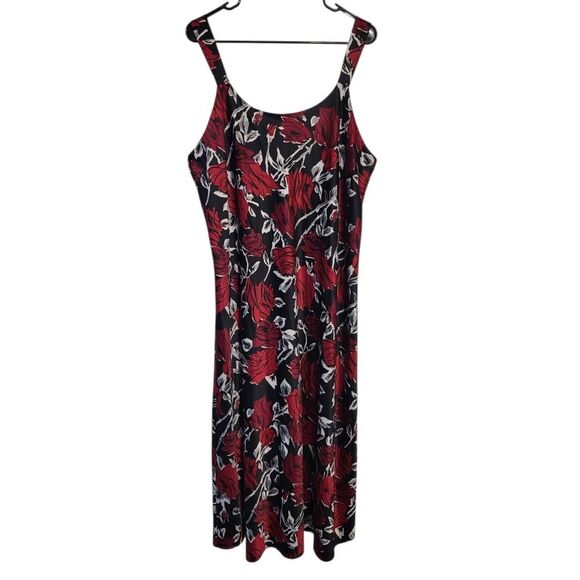 Cabernet Red and Black Long Sexy Silky Nightgown Lingerie, XL - Picture 2 of 5